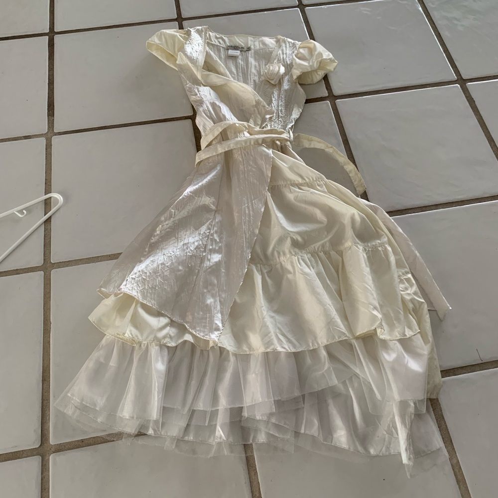 Stevie Nicks Inspired Feminine Cream Dress